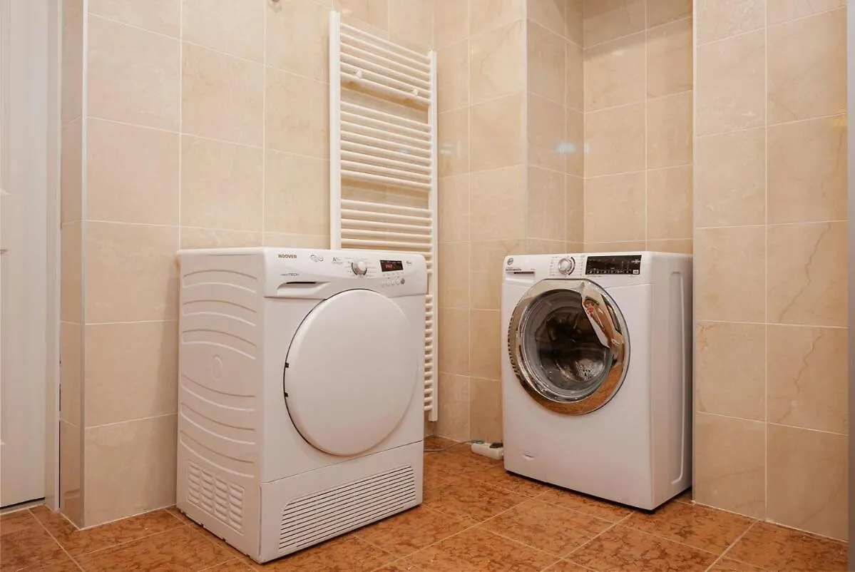 Appartement 16 Guests I 4BR I Near Danube I 5 Min to U1 à Vienne